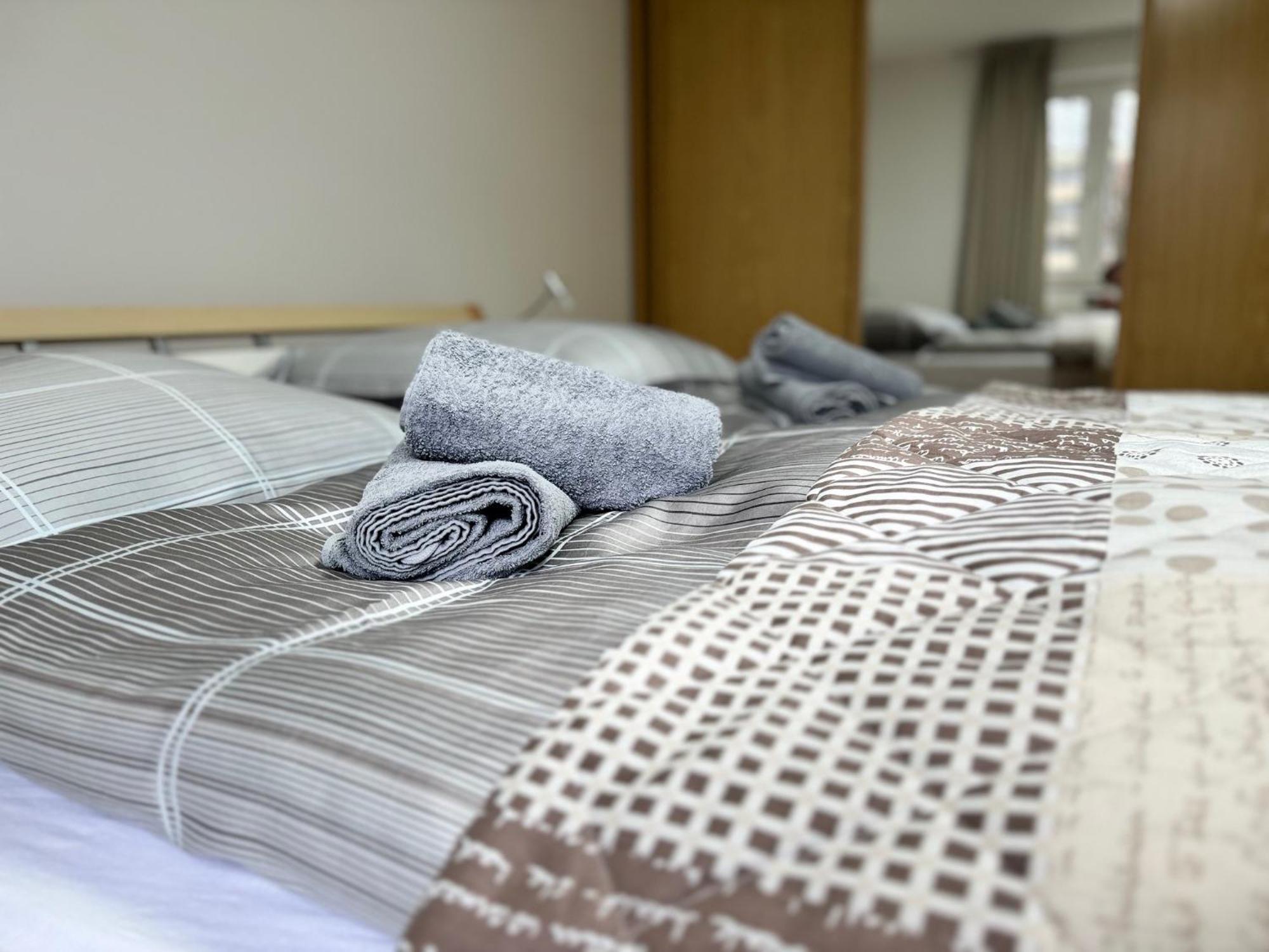 Traumhafte Ferienwohnung Zentral Nordenham Bagian luar foto